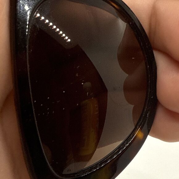 COACH Sunglasses HC8247 541713 53-19 140 Tortoise Brown Gold Sunglasses - Picture 4 of 10